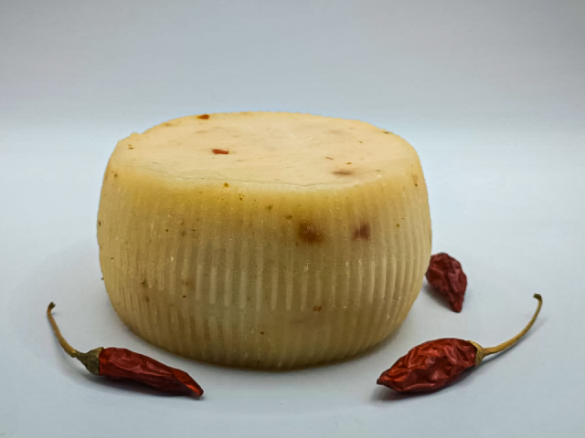 QUESO  PIMENTÓN SEMICURADO  REDONDO