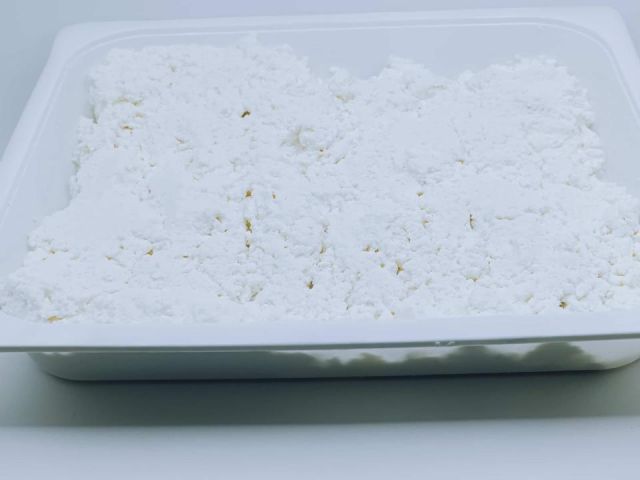 RICOTTA FRESCA HOMOGENEIZADA DULCE BANDEJA 1 KG